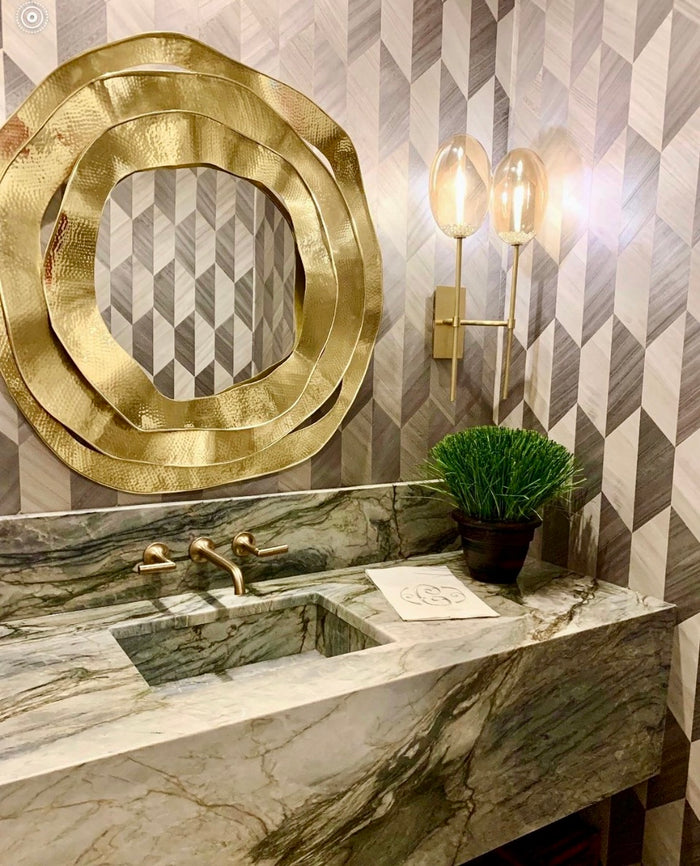Skya Glass Globe Single-Light Wall Sconce - Luxury Living Collection