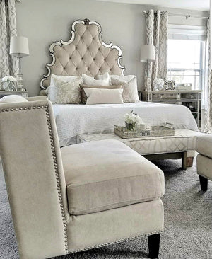 Delaney Bling Tufted Bed