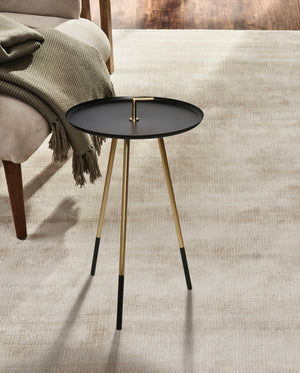 Valor Accent Table