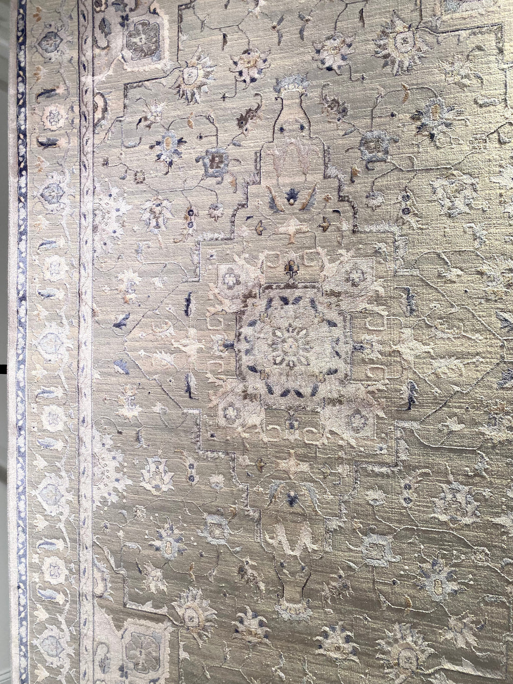 Mesmerize Ivory/Grey Area Rug - Elegance Collection